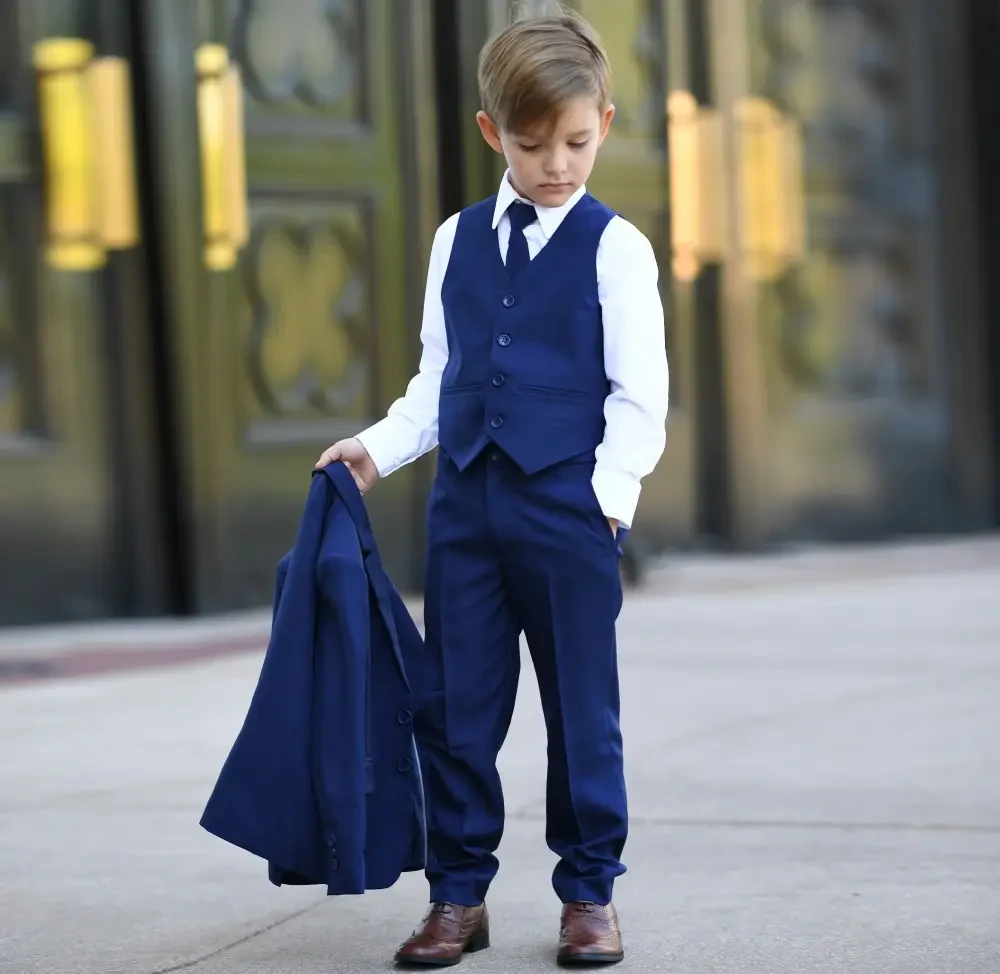 Boy’s Tuxedos Image