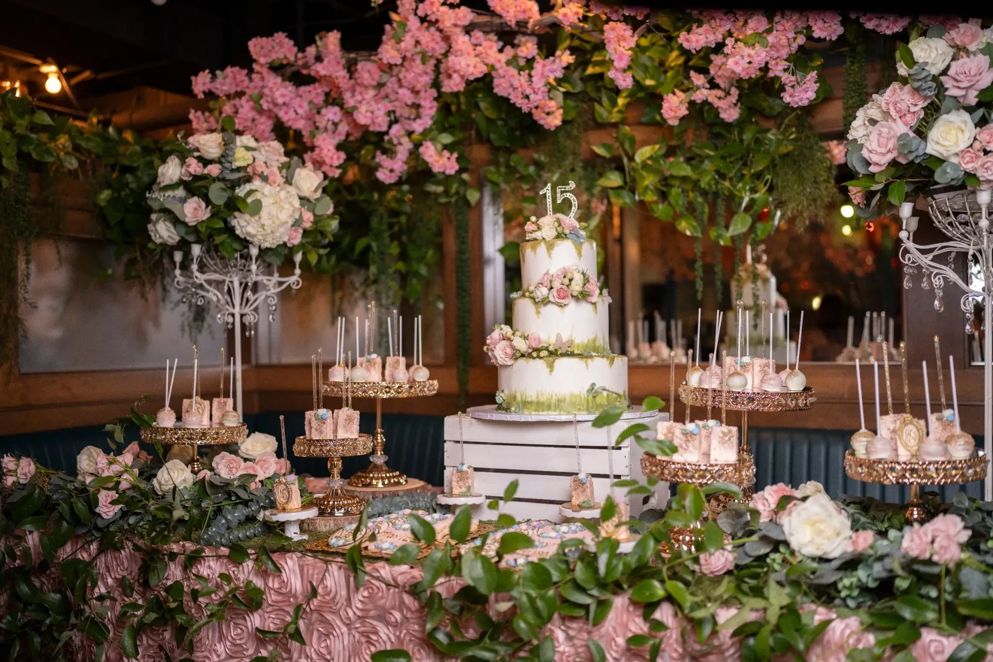 Cakes and Desserts Image