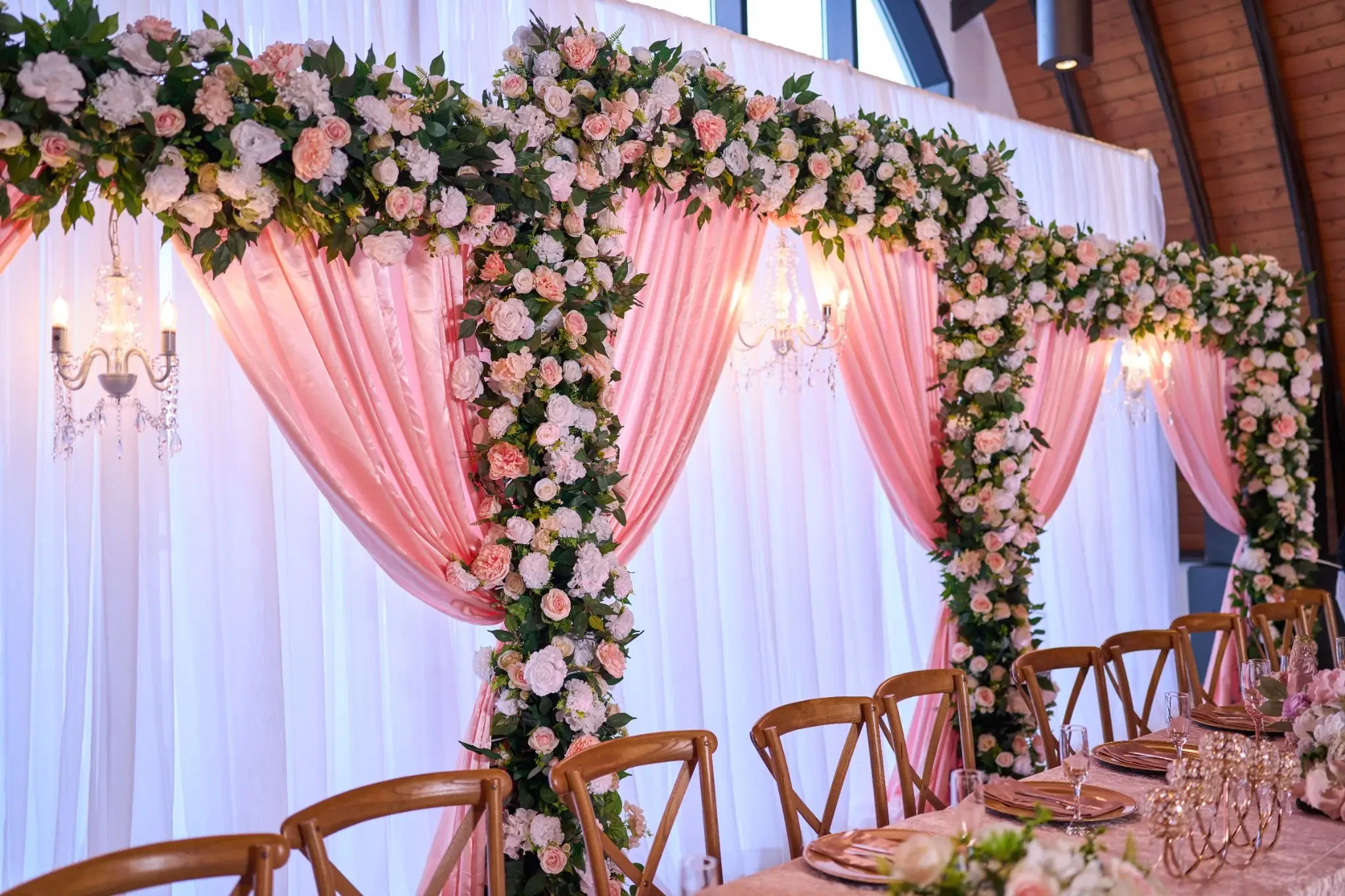 Floral and Decor
