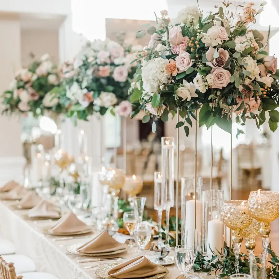 Floral and Decor